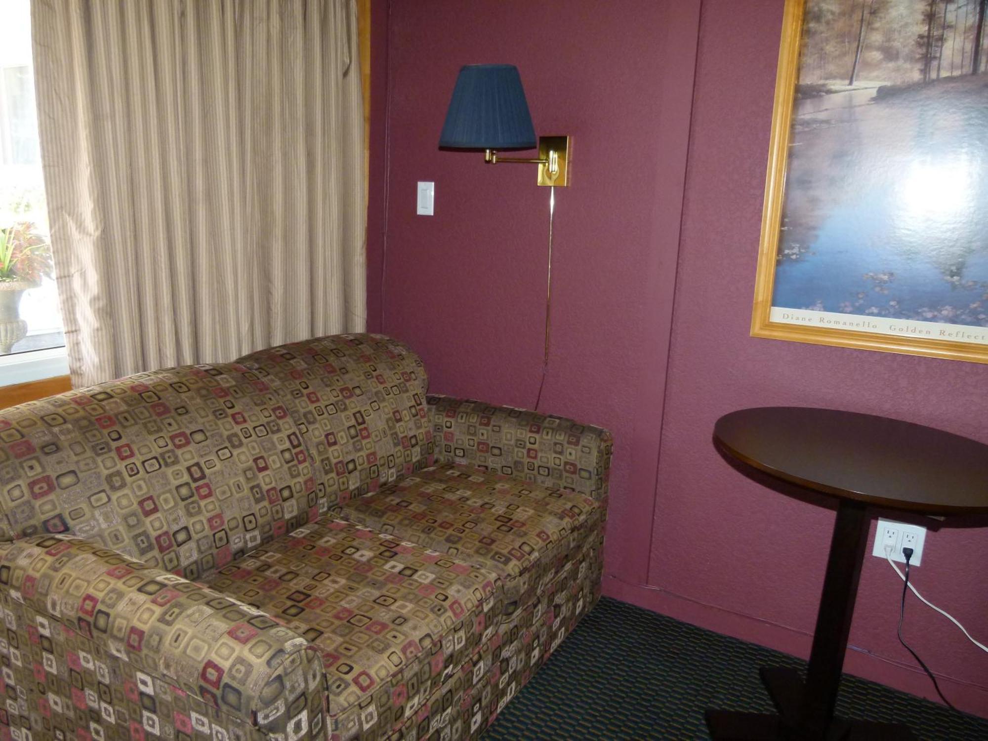 Country Squire Motel Arnprior Room photo